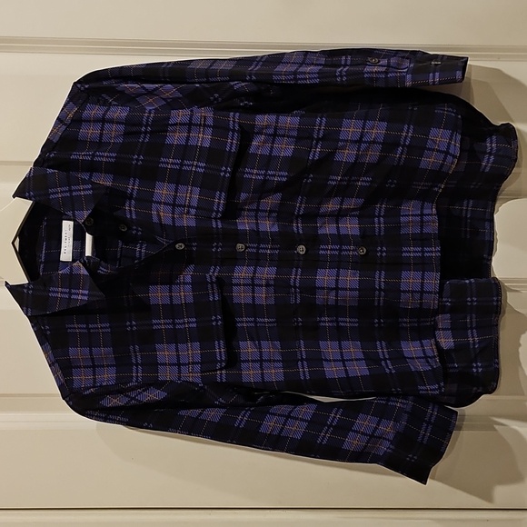 EQUIPMENT Top - Picture 5 of 9